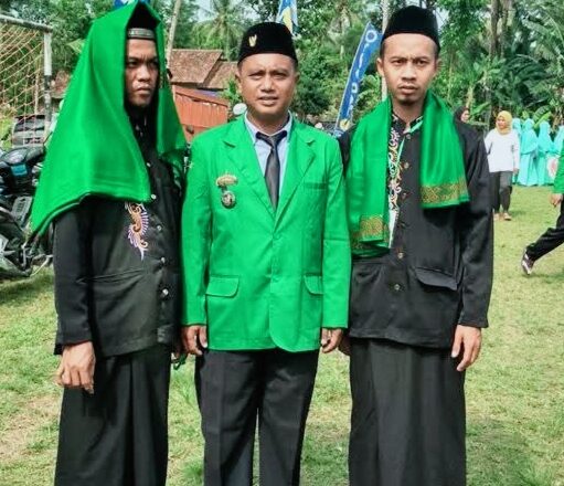 Pemdes Kertosari Respon Cepat, Lampu Jalan Terpasang Demi Keamanan Warga